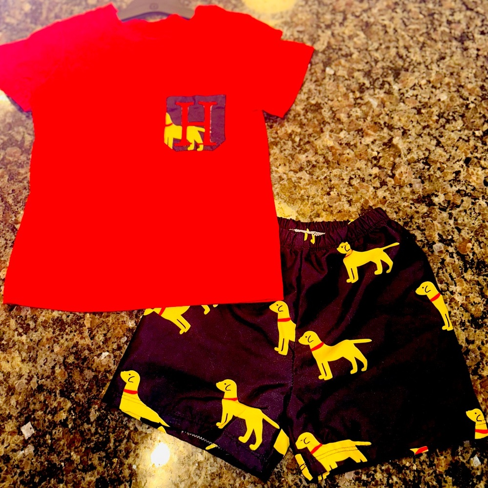 H monogram dog shorts set 4T - perfect for Summer
